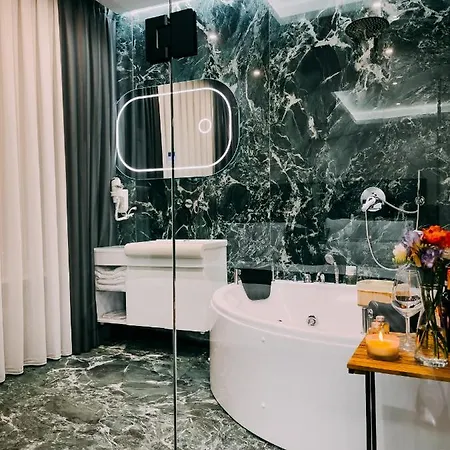 Imperator ティラナ