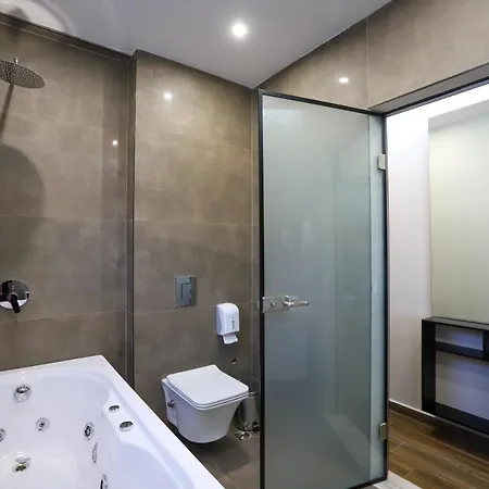 Imperator Hotell Tirana