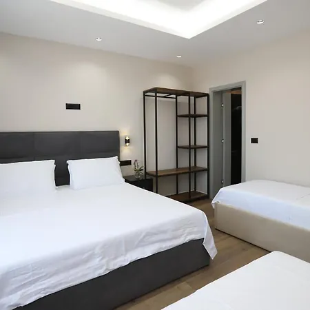Imperator 4* Тирана