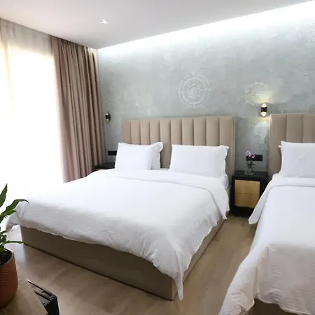 Imperator Hotell Tirana