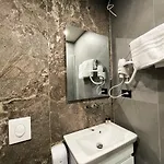 Imperator 酒店 地拉那