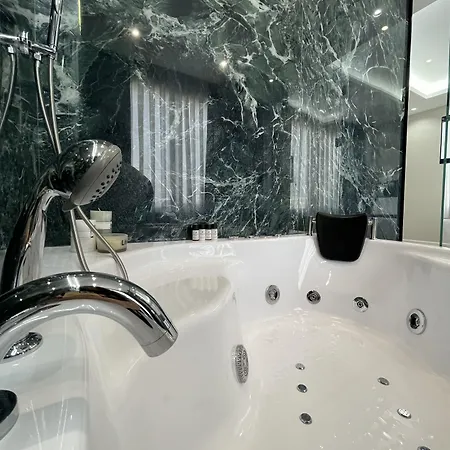 Imperator Hotel