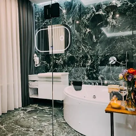 Imperator Hotel Tirana